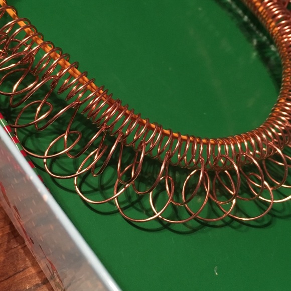 Classy/Edgy - Picture 6 of 7